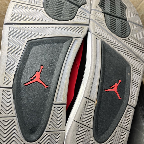 Jordan Toros - Picture 4 of 10